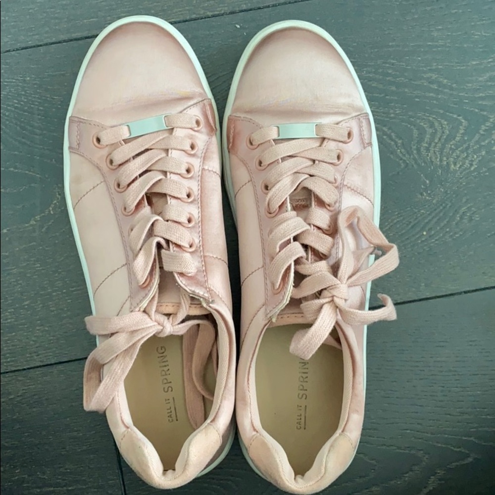 Call It Spring Shoes Size 8 Good condition
